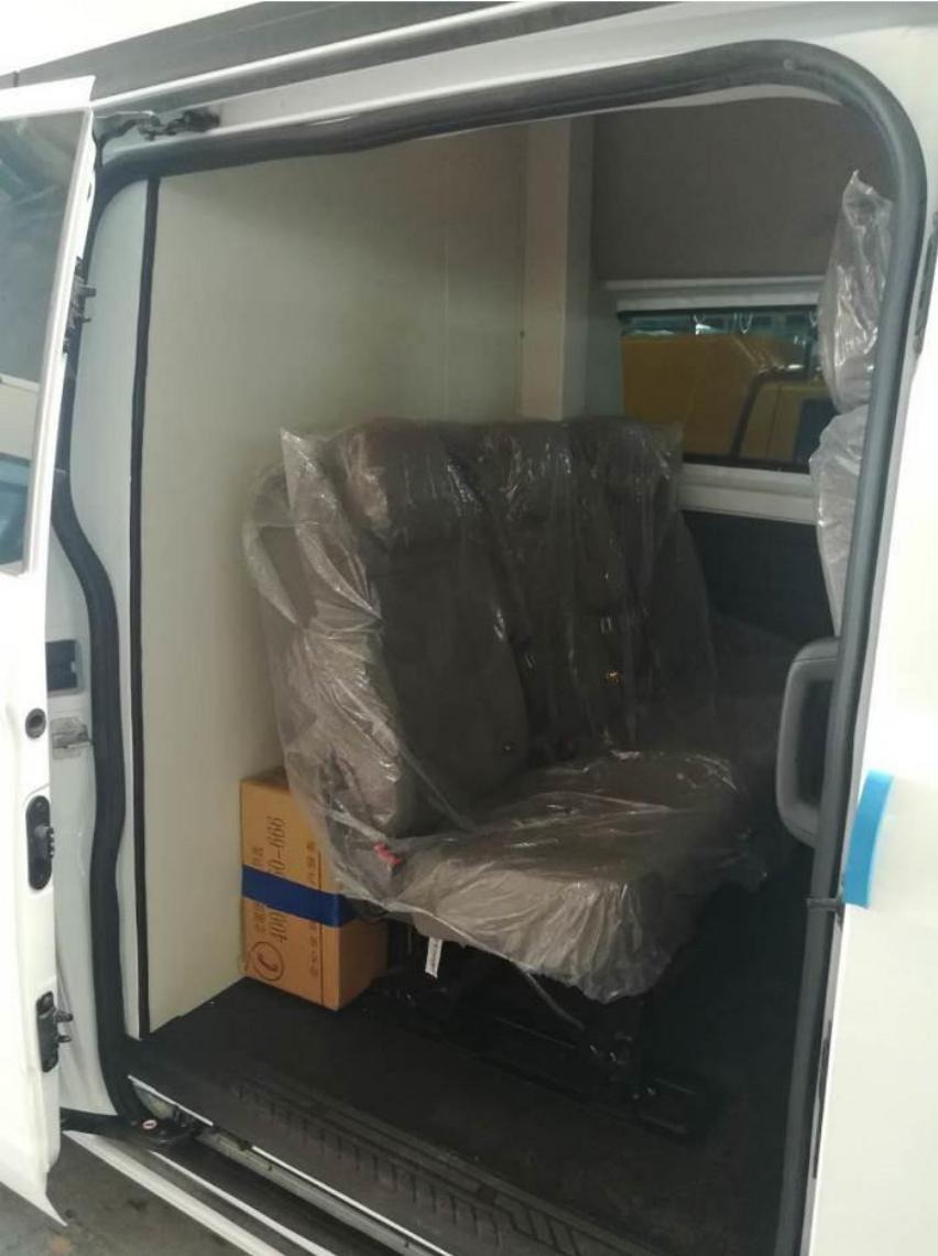 Additional configuration reference from the same vehicle proposal.