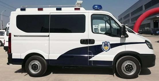 Compact Command Van — Portfolio photograph