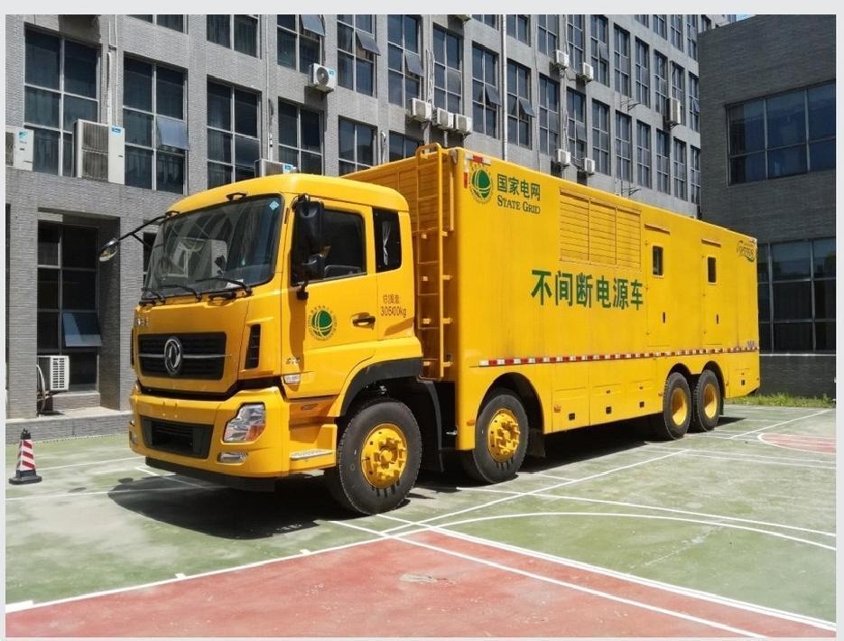 UPS Power Vehicle — Portfolio photograph
