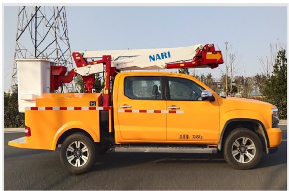 Low-voltage Repair Vehicle — Portfolio photograph