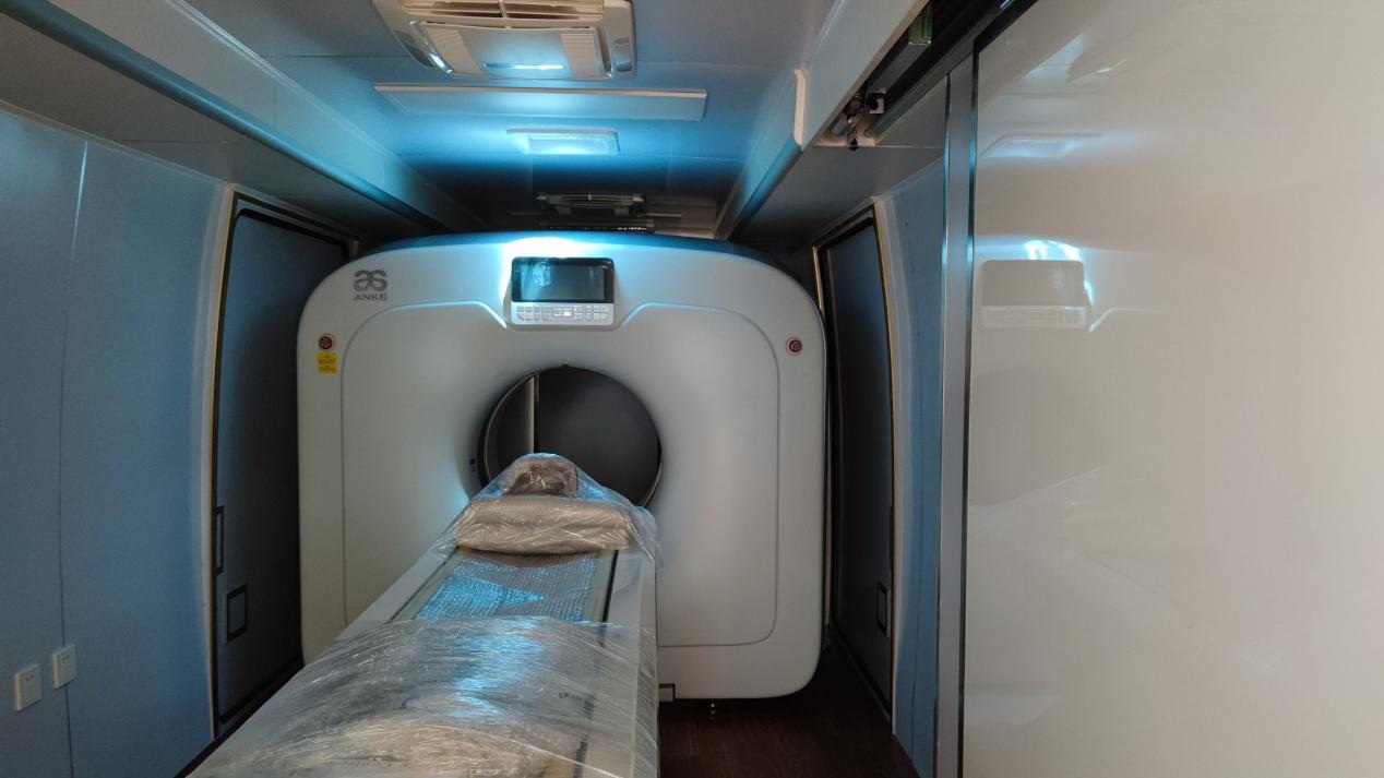 Mobile CT scanning space from SEEHO company materials