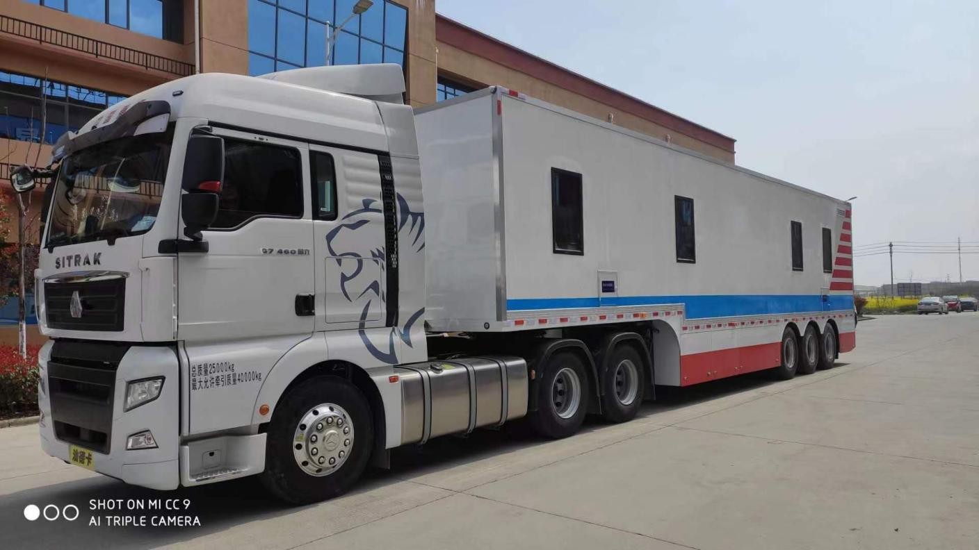 Mobile MRI Semi-trailer: vehicle, equipment or layout reference from the product series.